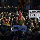 Con pancartas salieron a protestar en Madrid