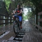 Las camineras de la isla Santay se encuentra en pésimo estado