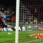 El Nápoles sueña con repetir las horas más gloriosas de su historia.