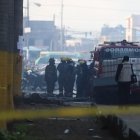 Un cortocircuito habría originado el siniestro. Afectados se quejan que los bomberos no llegaron abastecidos de agua.