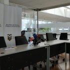 Salón. En la Plataforma Financiera todo estuvo listo para la rueda de prensa de Luis Verdezoto.