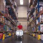 Trabajo. La mano de obra joven también es un atractivo para las marcas.