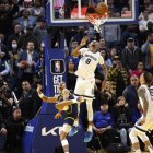 Jordan Poole, de los Golden State, fue la salvación de su equipo en el triunfo de los Grizzlies.