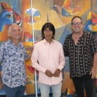 El maestro Quimbita acompañado de Douglas Clark y Todd Hebert.