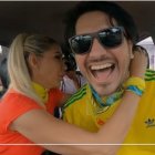 La candidata a la reelección a la Prefectura del Guayas Susana González y el youtuber Logan y Logan.