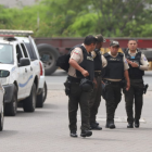 Al menos cinco personas fallecieron durante este suceso.