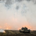 Un tanque de batalla "Leopard 2 A6" en acción durante una visita del Ministro de Defensa alemán Pistorius (no en la foto) a las fuerzas armadas alemanas Bundeswehr soldados del batallón de tanques 203