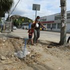 Obra. En las ciudadelas Morán Valverde y El Maestro, en el sur de Guayaquil, hay trabajos por concluir.