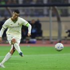 Cristiano Ronaldo, atacante portugués, marcó de penal su primer gol en Arabia Saudí.