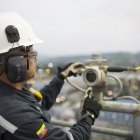 Contrato. La estatal declaró desierto el proceso para incorporar los servicios de 70 trabajadores en la Refinería de Esmeraldas.