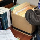 Diligencia. La Policía cumplió allanamientos para recopilar información del caso.