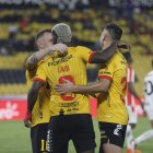 Termina el partido con resultado favorable para Barcelona.