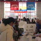 Votantes ecuatorianos en España.