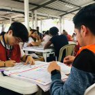 Procesamiento. En las oficinas del CNE en Guayaquil sigue el conteo.