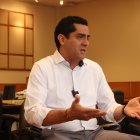 El excandidato Xavier Heras indica estar siendo intimidado por el Estado