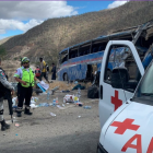 Trabajos. Los equipos de búsqueda recopilan información.