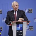 El Alto Representante de la UE para Asuntos Exteriores y Política de Seguridad, Josep Borrell, asiste a una rueda de prensa tras una reunión en la sede de la Alianza en Bruselas, Bélgica.