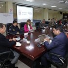 Encuentro. El COE Metropolitano de Quito recibió información sobre el proceso eruptivo del volcán.