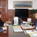 Vicepresidente. Lenín Moreno Garcés, en 2010, durante una reunión con Cai Runguo, exembajador chino, ambos sospechosos de cohecho.