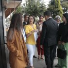 Gestión. Los comisionados han acudido a la Comandancia de Policía para buscar la comparecencia de uniformados.