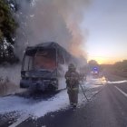 Reciente. El fin de semana, un bus de transporte de migrantes se incendió. No hubo víctimas mortales ni heridos