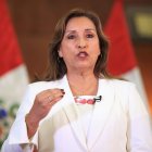 Intervención. La presidenta de Perú, Dina Boluarte, en un acto público.