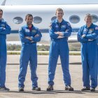 Tripulación. Los cuatro astronautas listos para iniciar la misión espacial.