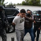 En el expediente de la investigación se detalla que, de no presentarse algún abogado en representación de Coliflor, será asistido por alguien de la Defensoría Pública. Esta disposición se da porque supuestamente, durante su encierro, él no habría encontrado forma de contactarse con sus abogados y viceversa.

En los escritos, los juristas sostienen que incluso pensaban que había sido trasladado a la cárcel de Turi, en Cuenca, pero finalmente, hace pocos días, conocieron que está en una cárcel de Guayaquil.