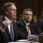 El embajador de Estados Unidos en China, Nicholas Burns (i), en una fotografía de archivo.