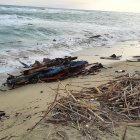 Las operaciones de búsqueda están a cargo de la Capitanía de Puerto y de la Guardia de Finanza