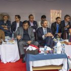 El canciller argentino Santiago Cafiero (C-R)