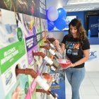 Maquinas dispensadoras de productos y luego se pesan a la hora de pagar.