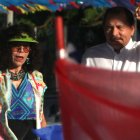 Fotografía de archivo, tomada en junio de 2014, en la que se registró al presidente de Nicaragua, Daniel Ortega (d), junto a su esposa, Rosario Murillo (i), en Managua (Nicaragua). EFE/Mario López.