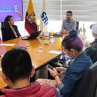 El titular del SRI, Francisco Briones, se reunió con los "influencers".