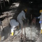 Mezcla. Todo el proceso dura cerca de una hora, desde el arribo del alcaloide hasta su disposición final.