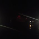 Oscuridad. Para complicar el trabajo de los militares y policías en el sector se cortó la energía eléctrica.