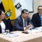 El superintendente de Compañías indicó que sus reuniones han sido en la Casa Legislativa de la Asamblea.