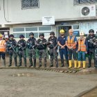 Uniformados y equipo técnico de la Policía Nacional paticiparon del operativo antiminero.