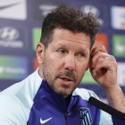 MAJADAHONDA (MADRID), 12/03/2023.- El entrenador argentino del Atlético de Madrid, Diego Pablo Simeone durante la rueda de prensa tras el entrenamiento del equipo en la ciudad deportiva de Majadahonda, Madrid, este domingo, previo a su enfrentamiento liguero contra el Girona. EFE/ Juan Carlos Hidalgo