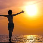 La vitamina D evita riesgos de contraer enfermedades que atenten contra la salud y el bienestar de las personas.