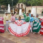 Retrovador es una compañía de danzas costeñas en Ecuador.