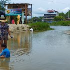 1. Montañita. En la provincia de Santa Elena se suele acumular el agua por problemas con el alcantarillado sanitario.