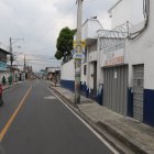 1. Abandono. Al estar de vacaciones los estudiantes, se observa la vía completamente abandonada. Los delincuentes lo aprovechan