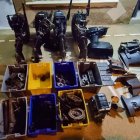 Parte de las evidencias halladas en el inmueble la noche del 16 de marzo.