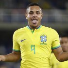 Con 18 años, Vitor Roque es una de las nuevas joyas de Brasil.