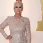 La actriz luce regia a sus 64 años