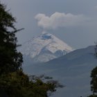 Fotografía del volcán Cotopaxi desde el Valle de los Chillos, hoy en Quito (Ecuador).