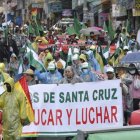 Maestros bolivianos protestan el 20 de marzo de 2023 contra el nuevo plan de estudios, en La Paz (Bolivia).