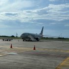 El avión sobrevoló Guayaquil, al menos 30 minutos esperando la autorización para poder aterrizar.