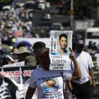 Los familiares pidieron nuevamente la liberación de sus parientes, arrestados "arbitrariamente e inocentes", y que se les permita acceder a las cárceles donde se encuentran recluidos.